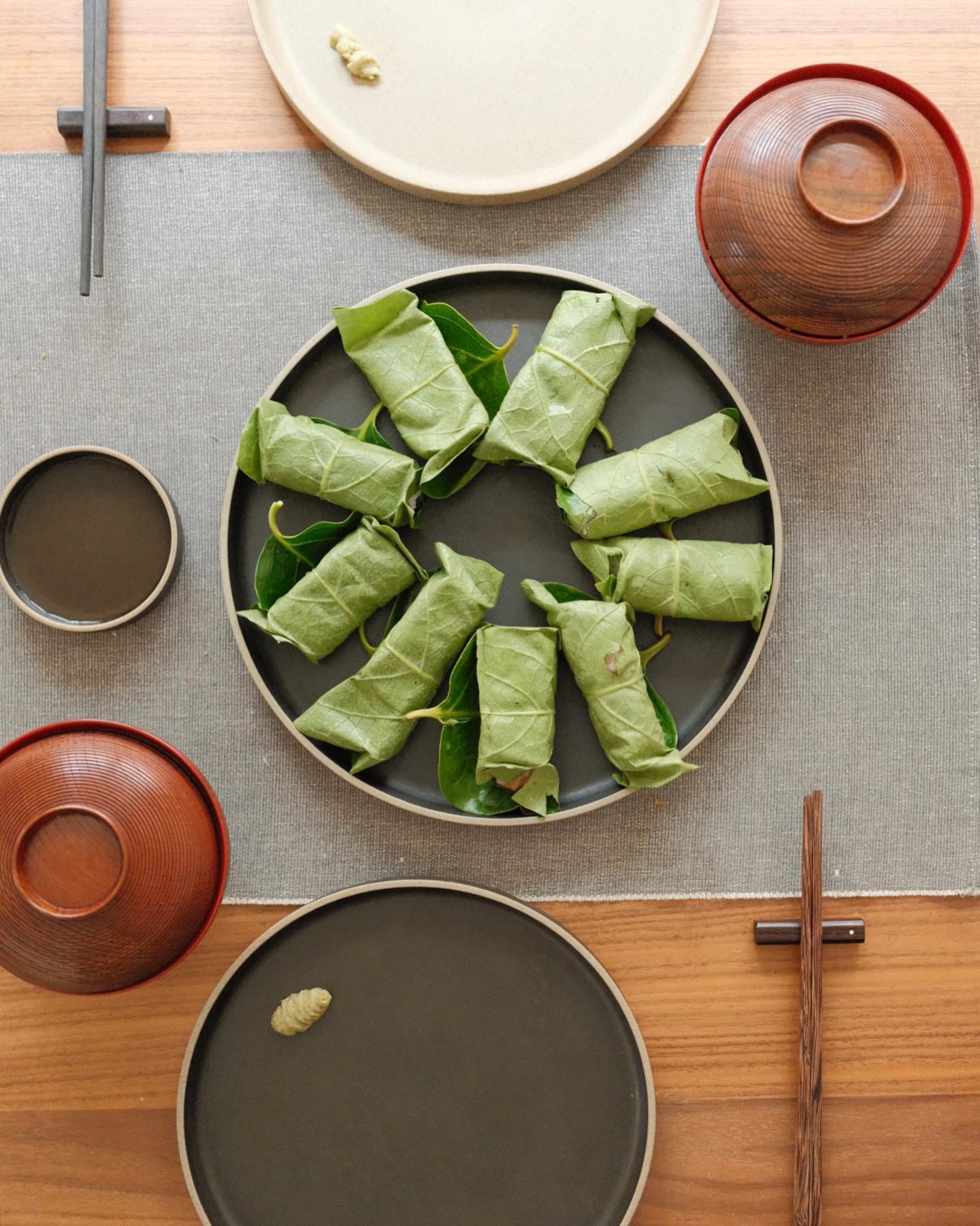 Cured Salmon Sushi in Persimmon Leaf: Recipe