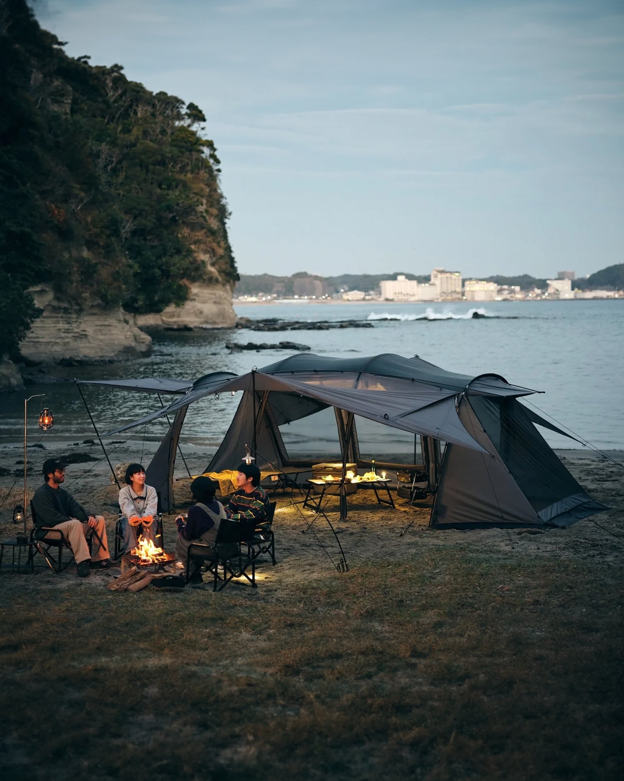 TOKYO CRAFTS WINGFORT Four Person 2-Room Tent Shelter – Kōrogi