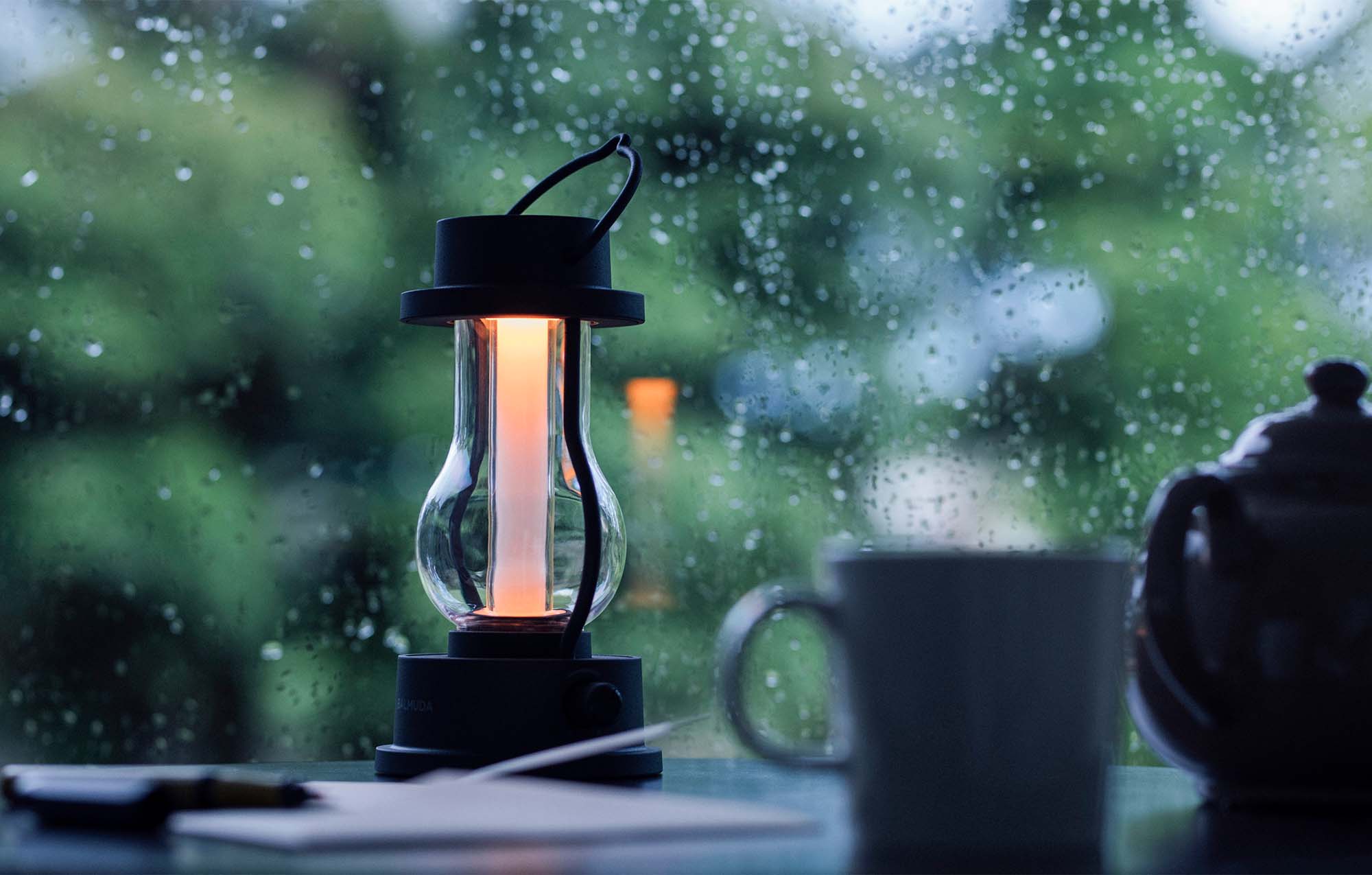 BALMUDA The Lantern Rechargeable Water-Resistant LED Lantern
