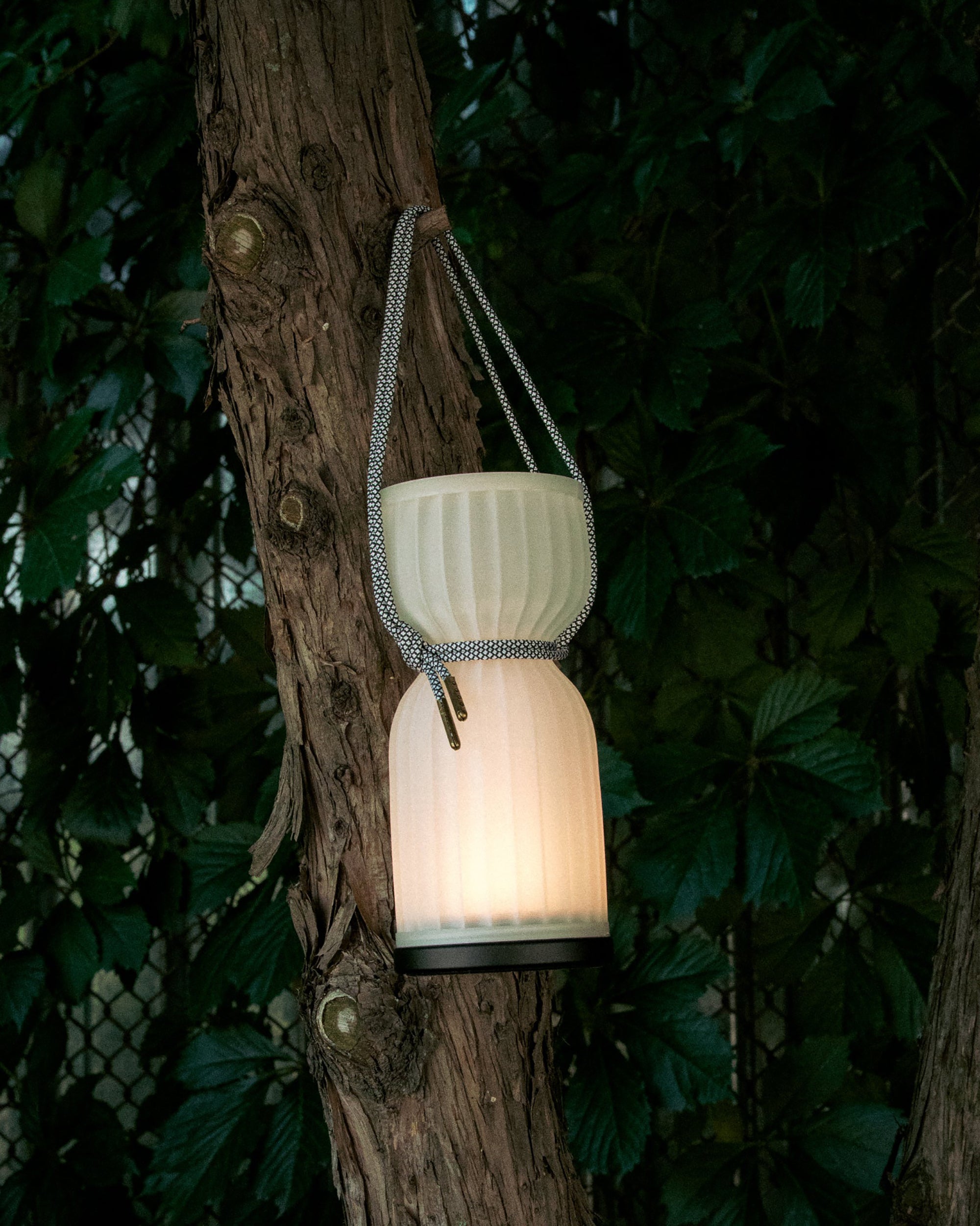 Cordless Camp Lantern