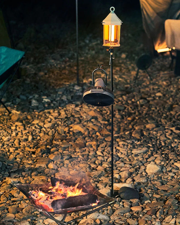 Claymore Multi Pile Driver Lantern Clamp + Stand