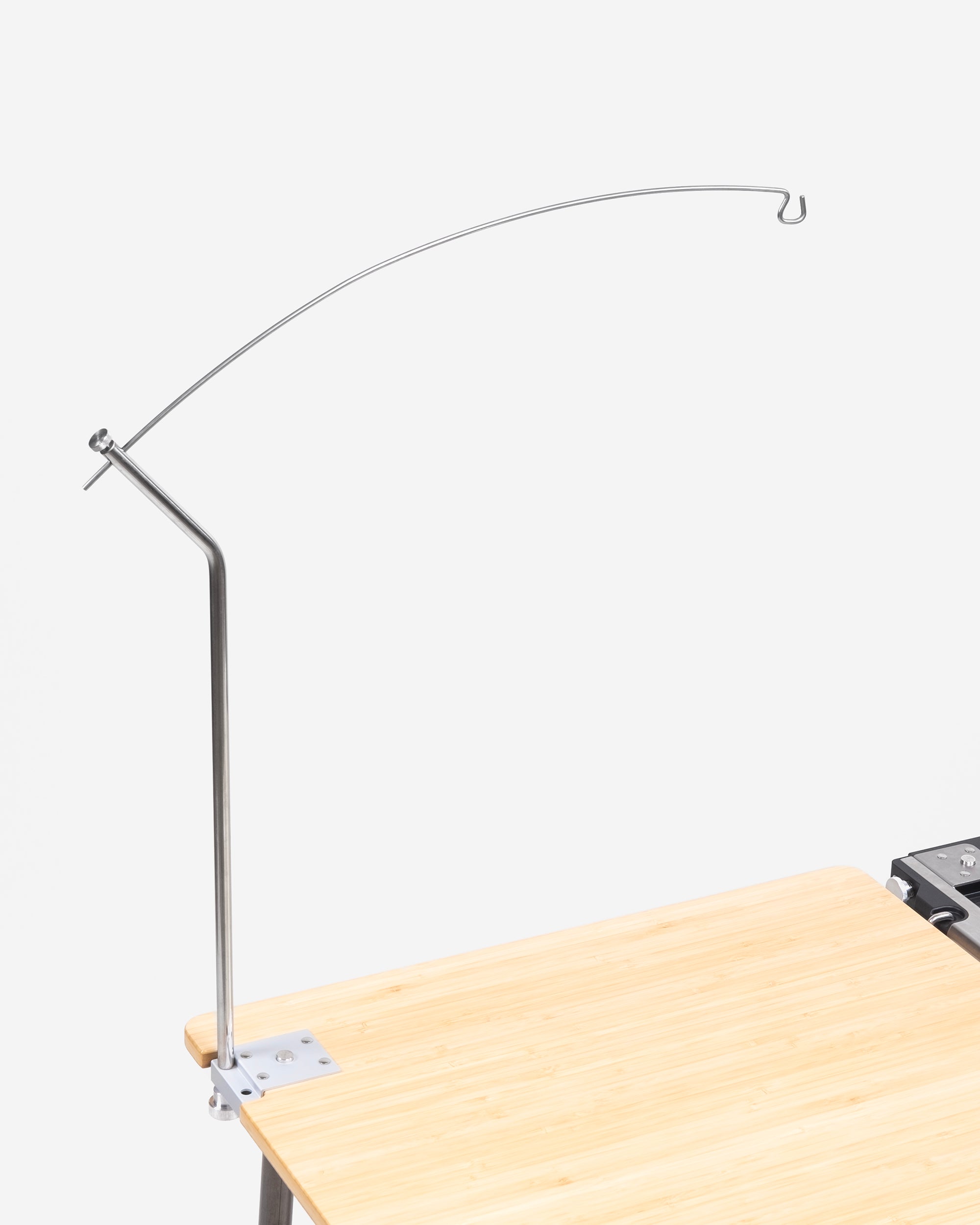 Arched Lantern Pole for IGT