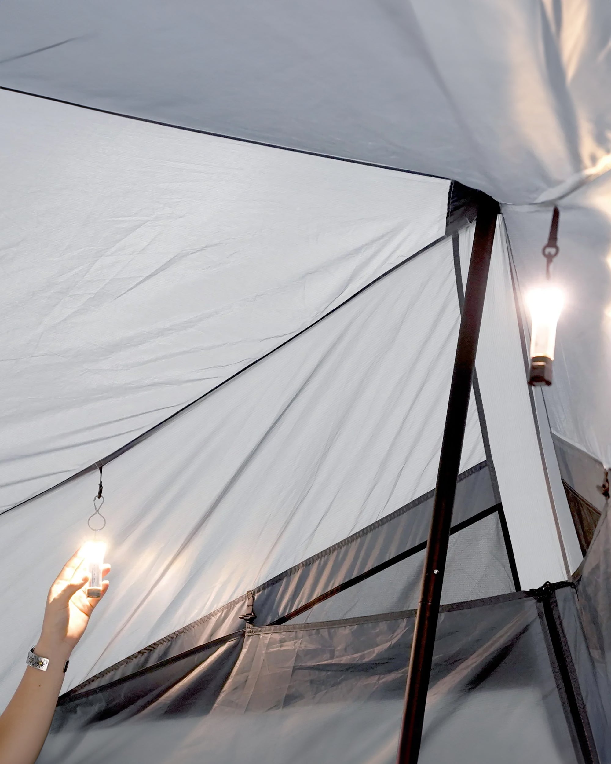 GRAHAS Four Person Tent Shelter